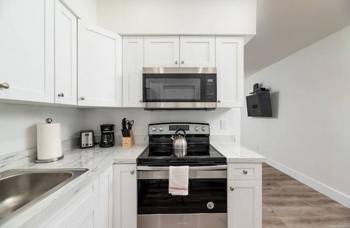 Harbordale Apartment | Harbordale Apartments #1 - Convenient Location!