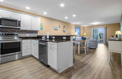 Heron Harbour Isle Condo | Harbour Club A5