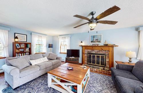 Wellfleet House | Hatches Creek Sanctuary