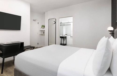 Central Park West Hotel | Haven of Rest and Relaxation! Onsite Restaurant and Bar! Times Square -1.8 miles