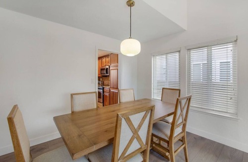 Huntington Beach House | HB Glacier - Pool, Central, 3.4 Miles To Beach