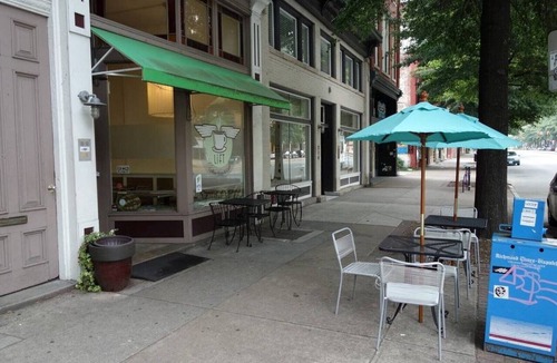 Monroe Ward Condo | Heart of RVA Arts District Walk to VCU, MCV, The National, Quirk Prime Downtown