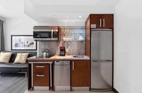 South Beach Condo | Heart of South Beach | Rooftop Pool with cabanas