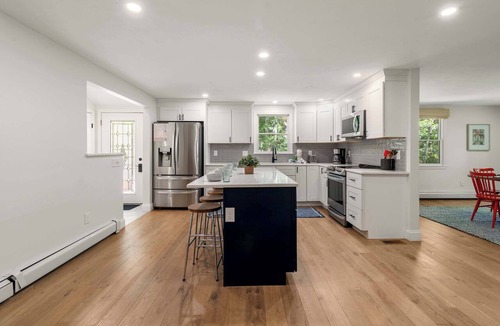 Brewster House | Heated In-Ground Pool and New Central AC!