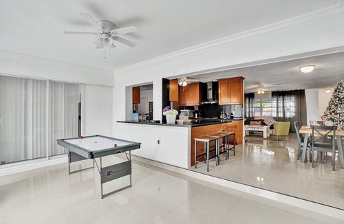 Hollywood Hills Villa | Heaven Villa w/Heated Pool Hot Tub Playground