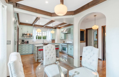North Arroyo House | Heavenly Retreat 5 Minutes Walk To Rose Bowl!