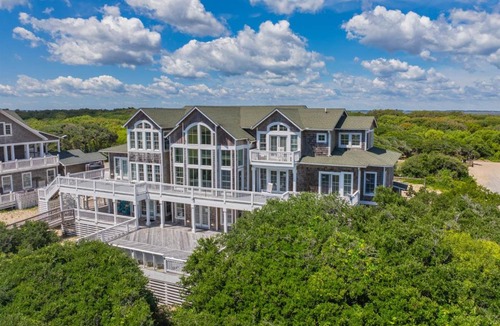 Corolla House | Hemingway Estate No Resort Fee Sleeps 32 Events Welcome