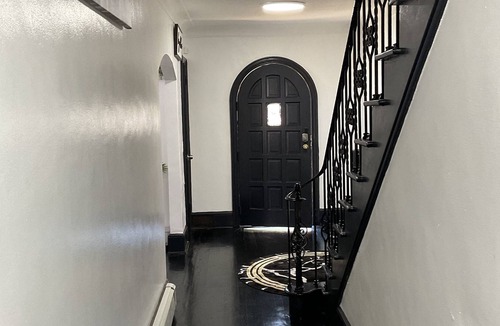 Hempstead Apartment | Hempstead 1Bedroom w/Private Terrace