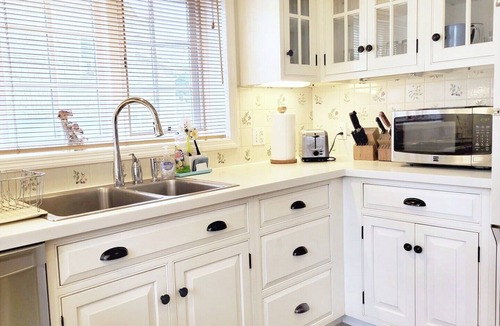 Springfield House | Hendee Mansion 5BR Historic Home