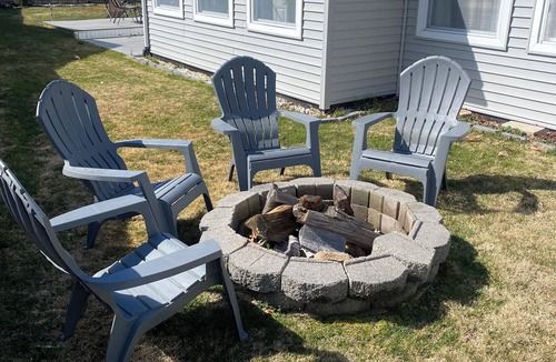 Town Bank House | Here Comes Sunshine! 4-bedroom Pet Friendly House in Peaceful Cape May