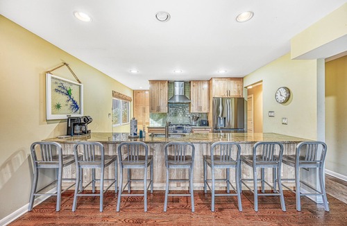 Mineral House | Hidden Gem-Lakefront Serenity