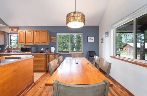 Flathead County House | Hidden Valley Retreat | Private Sauna, Fire Pit & Big Sky Views | Minutes from Whitefish, MT