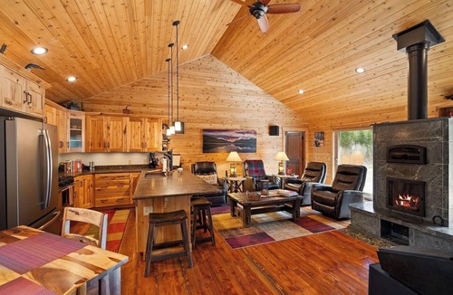 Polebridge House | Hideaway & Stargaze in the Montana Pines - Cozy 2BR Cabin on Creek near Glacier