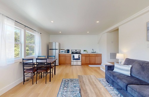 Lower Township Villa | High Tide Estate - [3BD, 1BA, POOL]