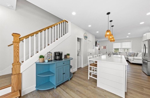 Chincoteague House | High Tide Hideaway by Seaside Vacations & Sales