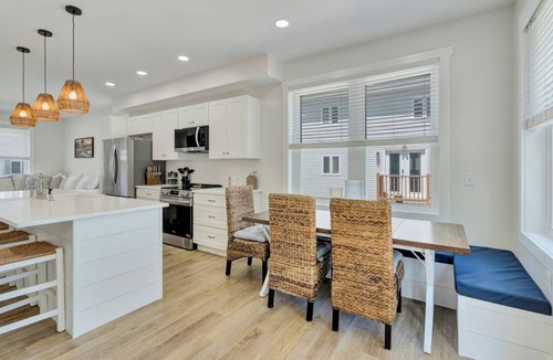 Chincoteague House | High Tide Hideaway by Seaside Vacations & Sales