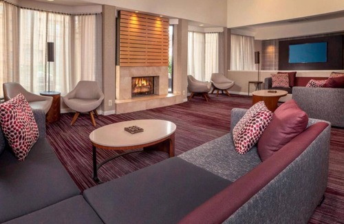 Newark Hotel | Hiking at Middle Run Valley Natural Area! Pets Allowed, Free Parking, Pool!