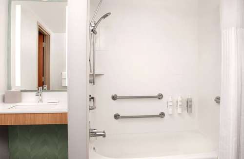 Solomons Hotel | Hilton Garden Inn Solomons
