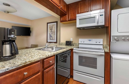 Berkeley Resort | Hilton Vacation Club The Historic Powhatan Williamsburg