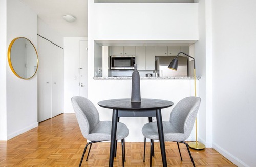 Battery Park City Apartment | Hip Tribeca 1BR w/Gym, Pool, Doorman, nr. Battery Park, by Blueground