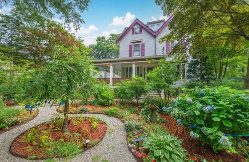 Glen Ridge House | Historic 7BR Glen Ridge Home - Near NYC & MetLife Stadium - World Cup 2026