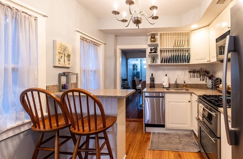 Historic District House | Historic Annapolis Retreat Steps to the Statehouse & City Dock w Parking & Private Patio