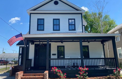 Wilmington House | Historic, Full-reno, Downtown from Night Scene and Venues