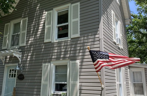 Ewell House | Historic home on Smith Island w/dock!