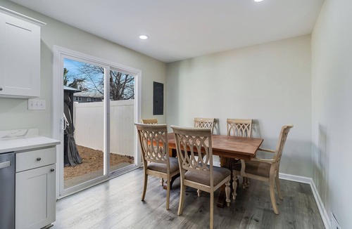 Leonardtown House | Historic Leonardtown: Golf Cart Included/Walk to Wharf/Fenced Yard/Pet Friendly