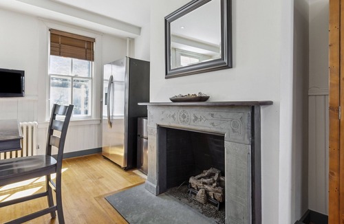 Historic District House | Historic Luxury Steps to USNA + Vibrant Waterfront