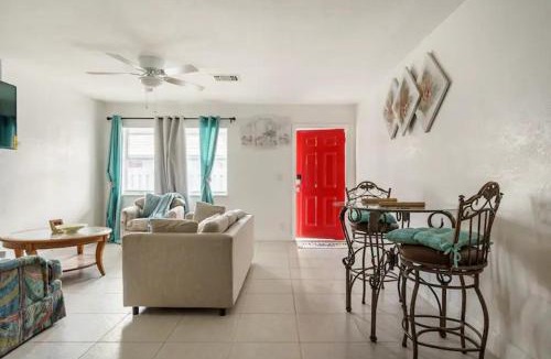 Oakland Park House | Holiday homes in FL, USA