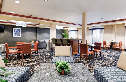 Ashland Hotel | Holiday Inn Express Hotel & Suites Richmond North Ashland by IHG