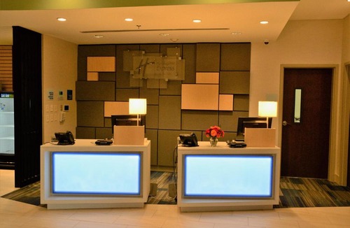 California Hotel | Holiday Inn Express & Suites Lexington Park California by IHG