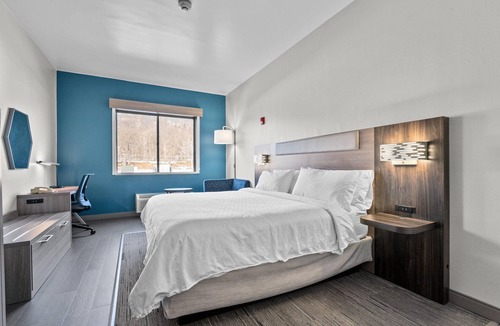 Fort Montgomery Hotel | Holiday Inn Express West Point by IHG