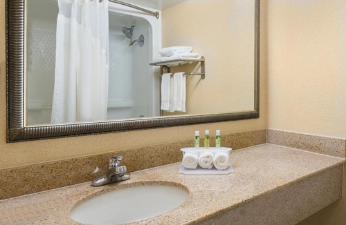 Mechanicsville Hotel | Holiday Inn Express Richmond-Mechanicsville by IHG