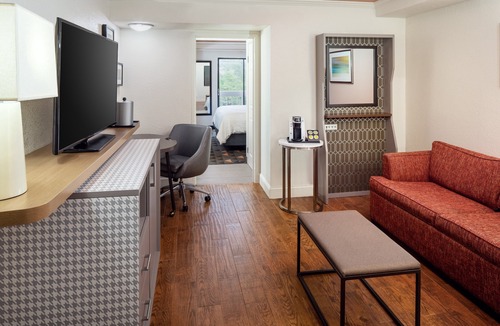 Boca Raton Hotel | Holiday Inn & Suites Boca Raton - North by IHG