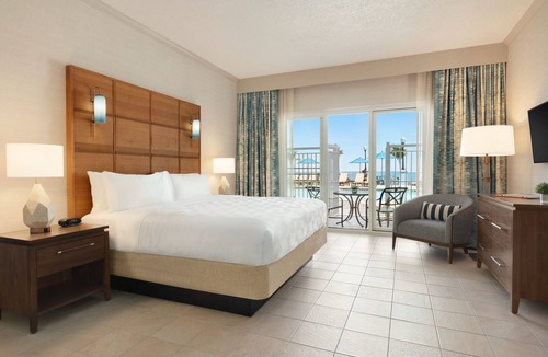 Ocean City Hotel | Holiday Inn & Suites Ocean City by IHG