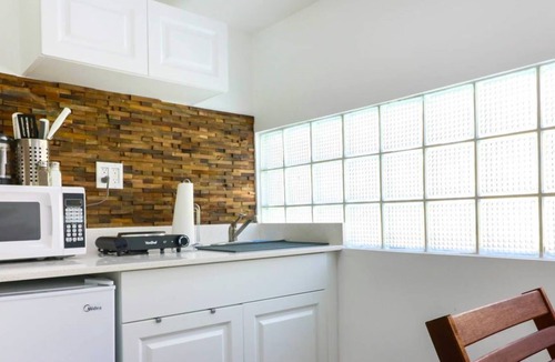 South Middle River Apartment | Holidays Sale | 20-40% discounts | Pool available | Beach 7 min | Pool