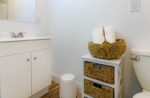 South Middle River Apartment | Holidays Sale | 20-40% discounts | Pool available | Beach 7 min | Pool