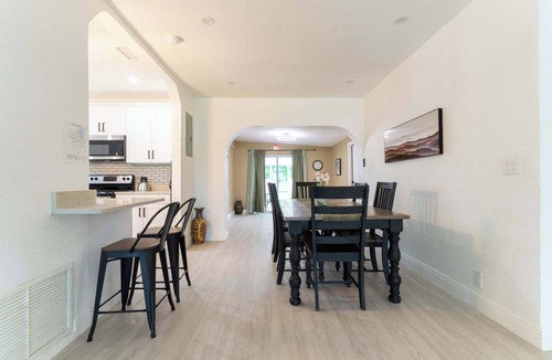 Highland Garden House | ‼️Hollywood 3BR - Private Pool & Fire Pit