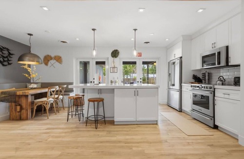 Hollywood Hills House | Hollywood Beach Oasis/Pool/Game Room/2 Master BR