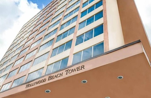 Hollywood Apartment | Hollywood Beach Tower - Hotel Room