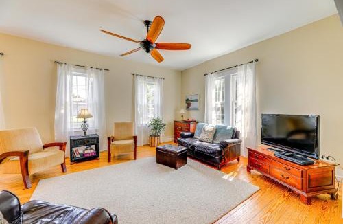 Willis Wharf House | Home w/Fire Pit < 1 Mi to Willis Wharf Boat Ramp!