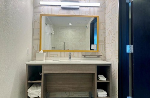 Rahway Hotel | Home2 Suites by Hilton Rahway