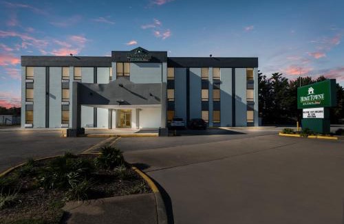Newport News Hotel | HomeTowne Studios by Red Roof Newport News - Hampton West
