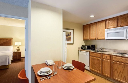 Yorkshire Hotel | Homewood Suites by Hilton Newark-Wilmington South Area