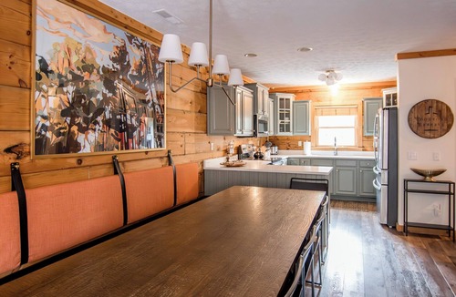Edray Cabin | Hot Tub, Game Room, King Beds, Ski-In, Ski-Out
