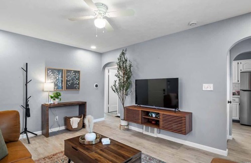 Lorain House | Hot Tub - Near Lake Erie - Pet Friendly - Sleeps 8