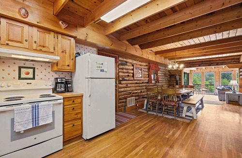 South Fork Cabin | Hot Tub, Private Trails, Waterfall & Outdoor Fun