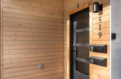 Kalispell Apartment | Hot Tub & Workspace | Walk Downtown
